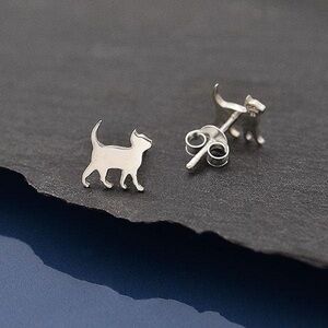 Cat sterling silver studs